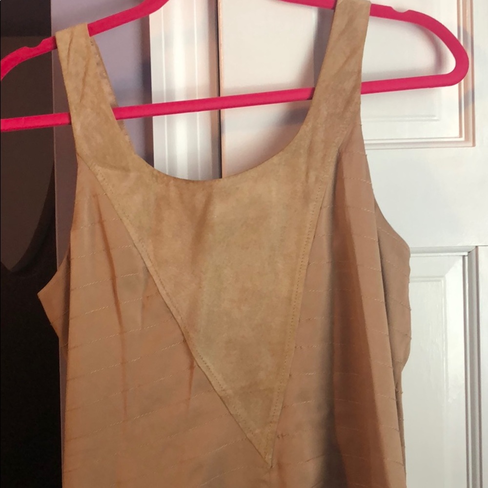 Dress - Picture 4 of 7
